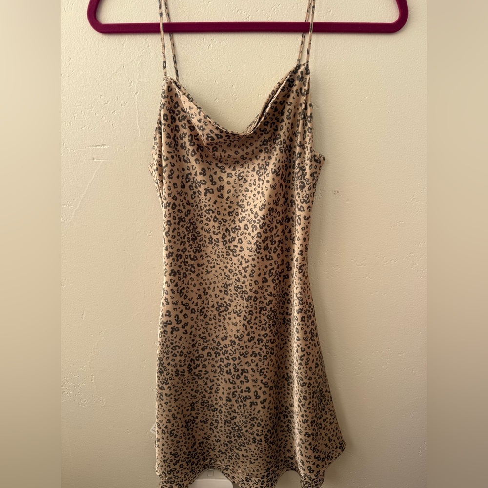 Abercrombie & Fitch silky leopard mini dress